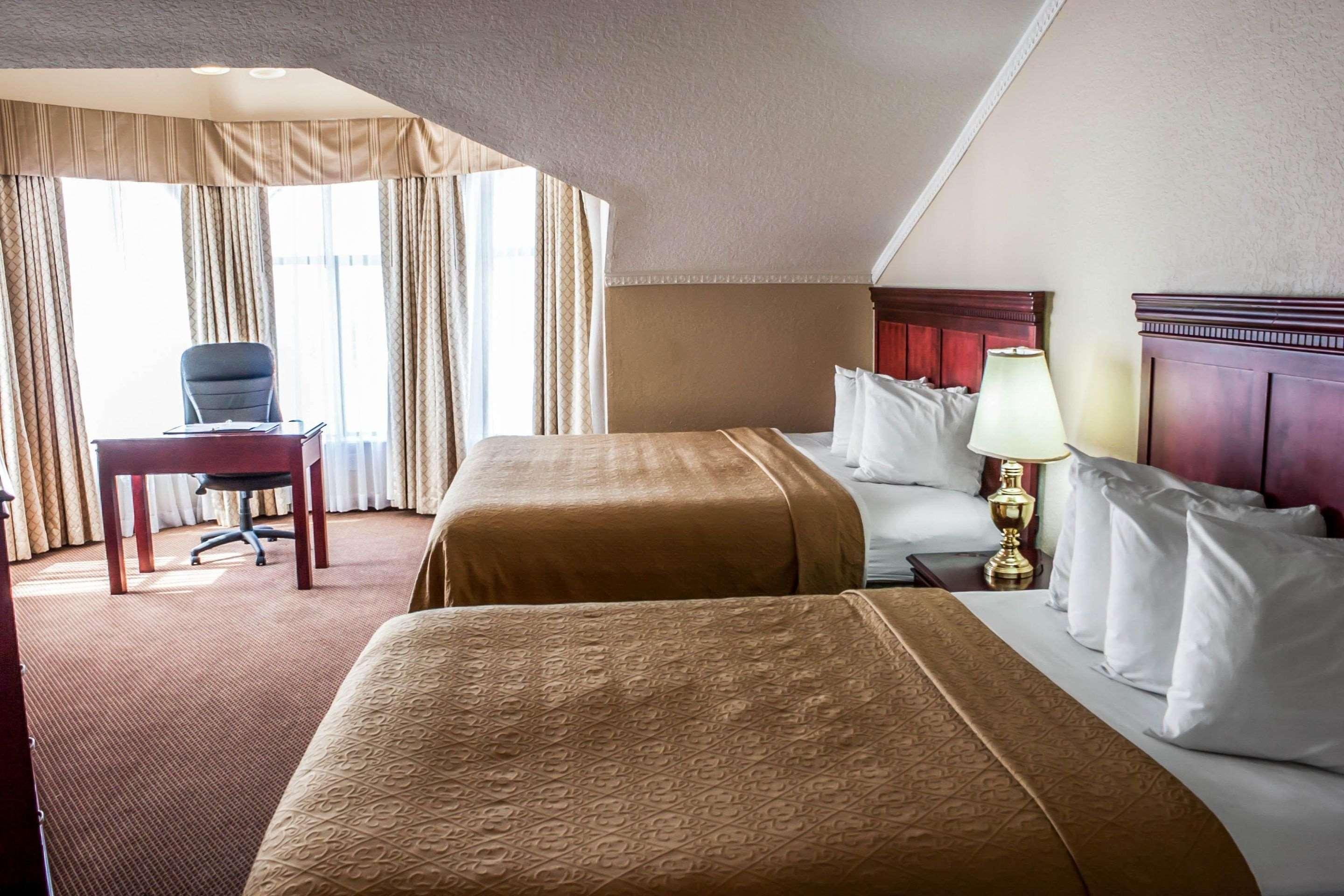 Quality Inn & Suites Fife Seattle Ngoại thất bức ảnh